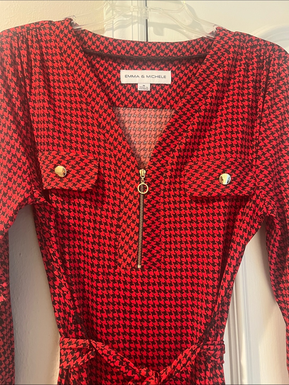 NWOT Emma & Michele Red and Black Houndstooth Long Sleeve Dress.👗 size M